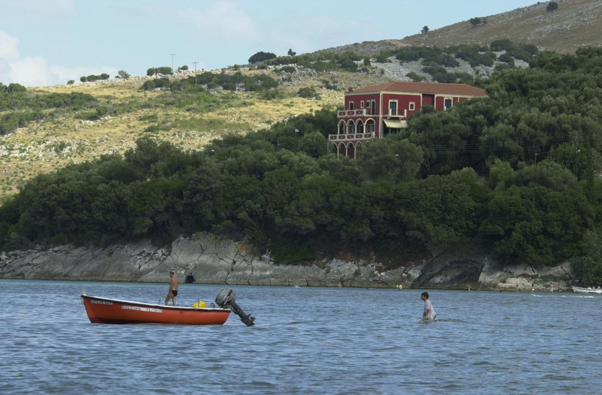 Apraos Bay Hotel Zewnętrze zdjęcie