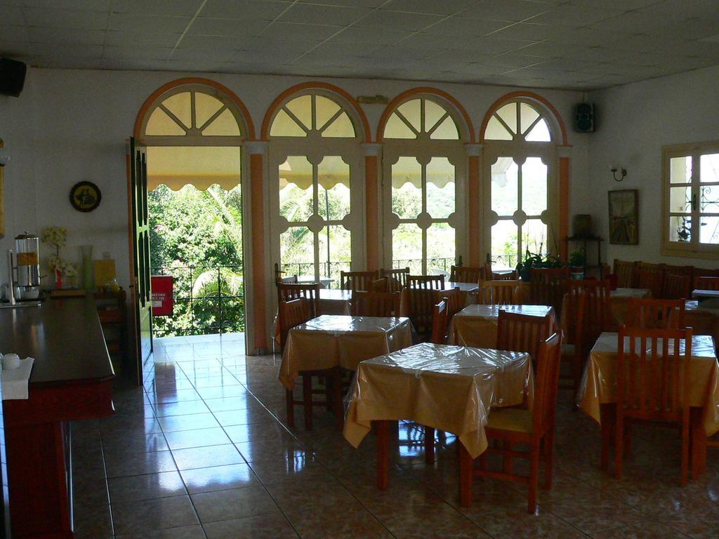 Apraos Bay Hotel Zewnętrze zdjęcie